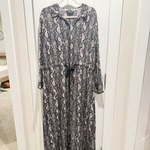 Stylish Snakeskin Print Maxi Dress